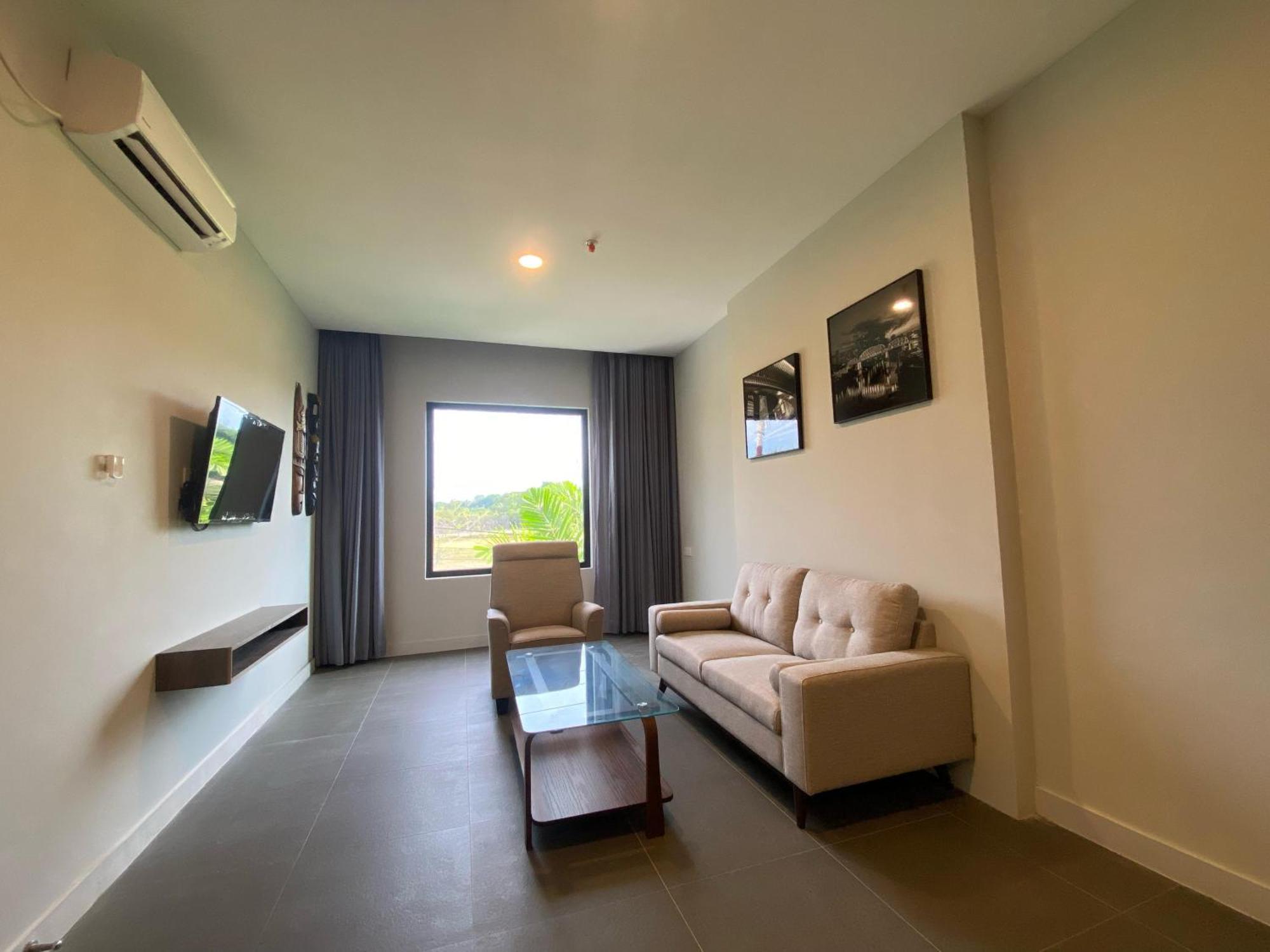 Onyx Hotel & Villa Tanjunguban Luaran gambar