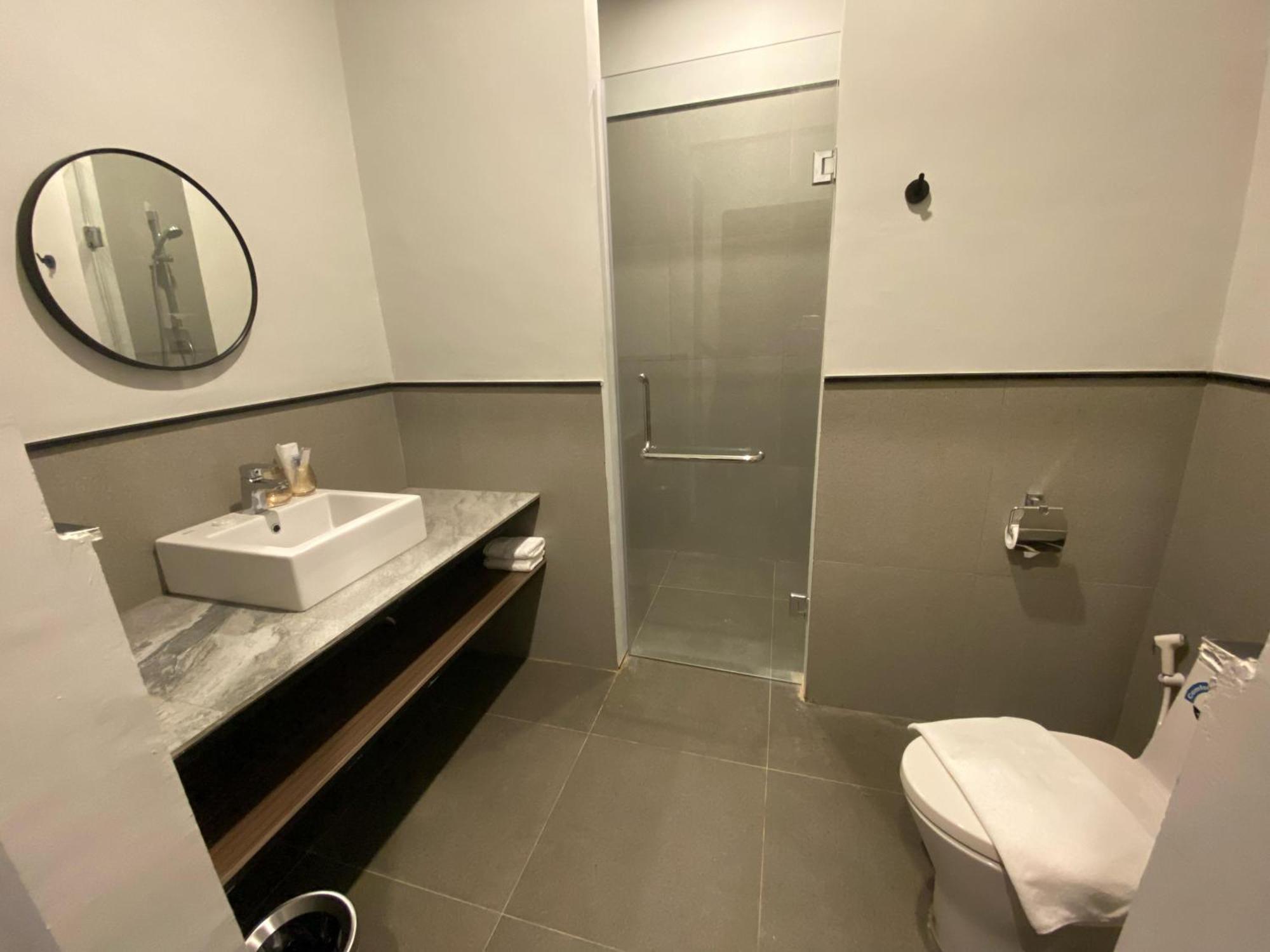 Onyx Hotel & Villa Tanjunguban Luaran gambar