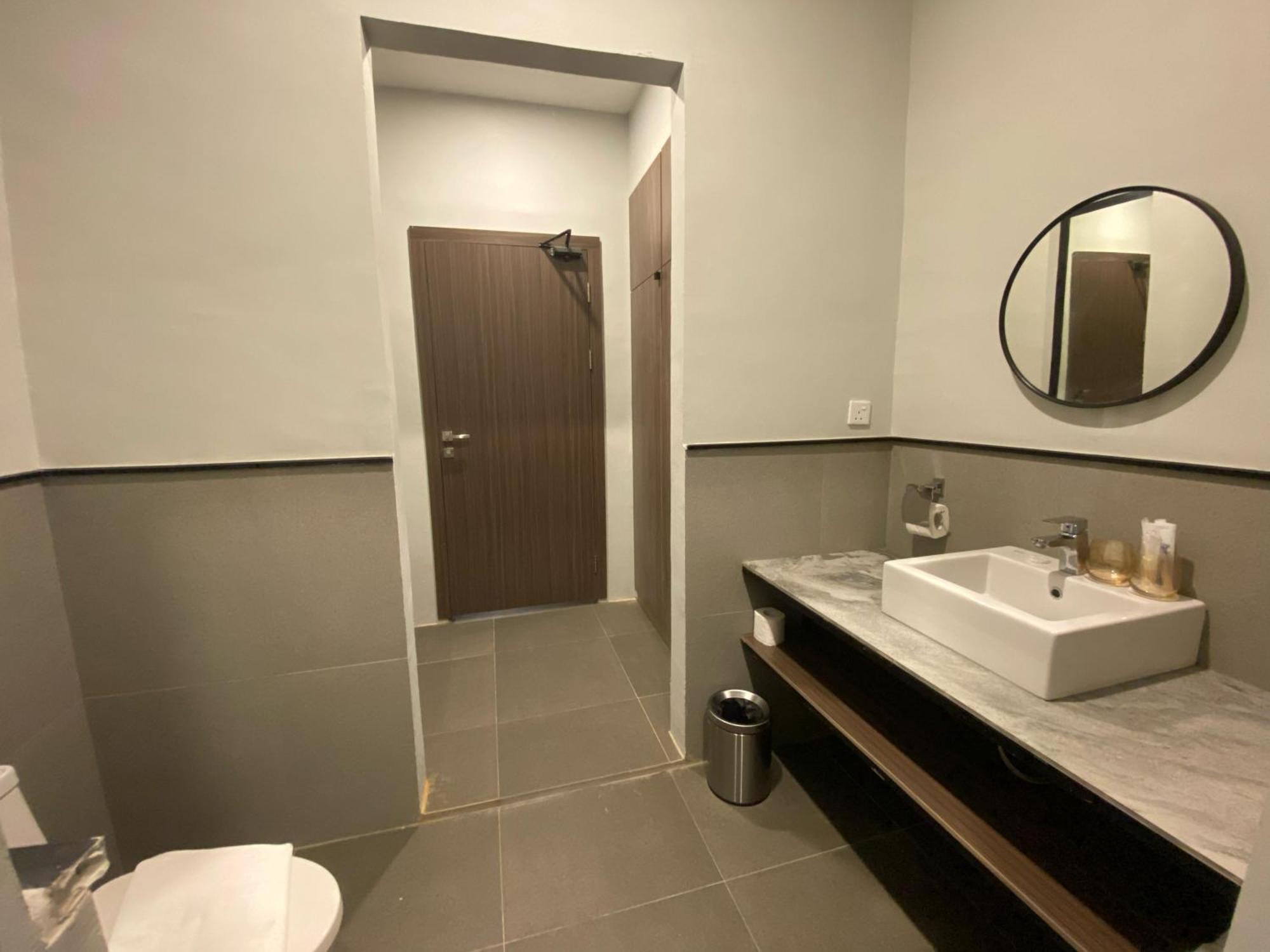Onyx Hotel & Villa Tanjunguban Luaran gambar