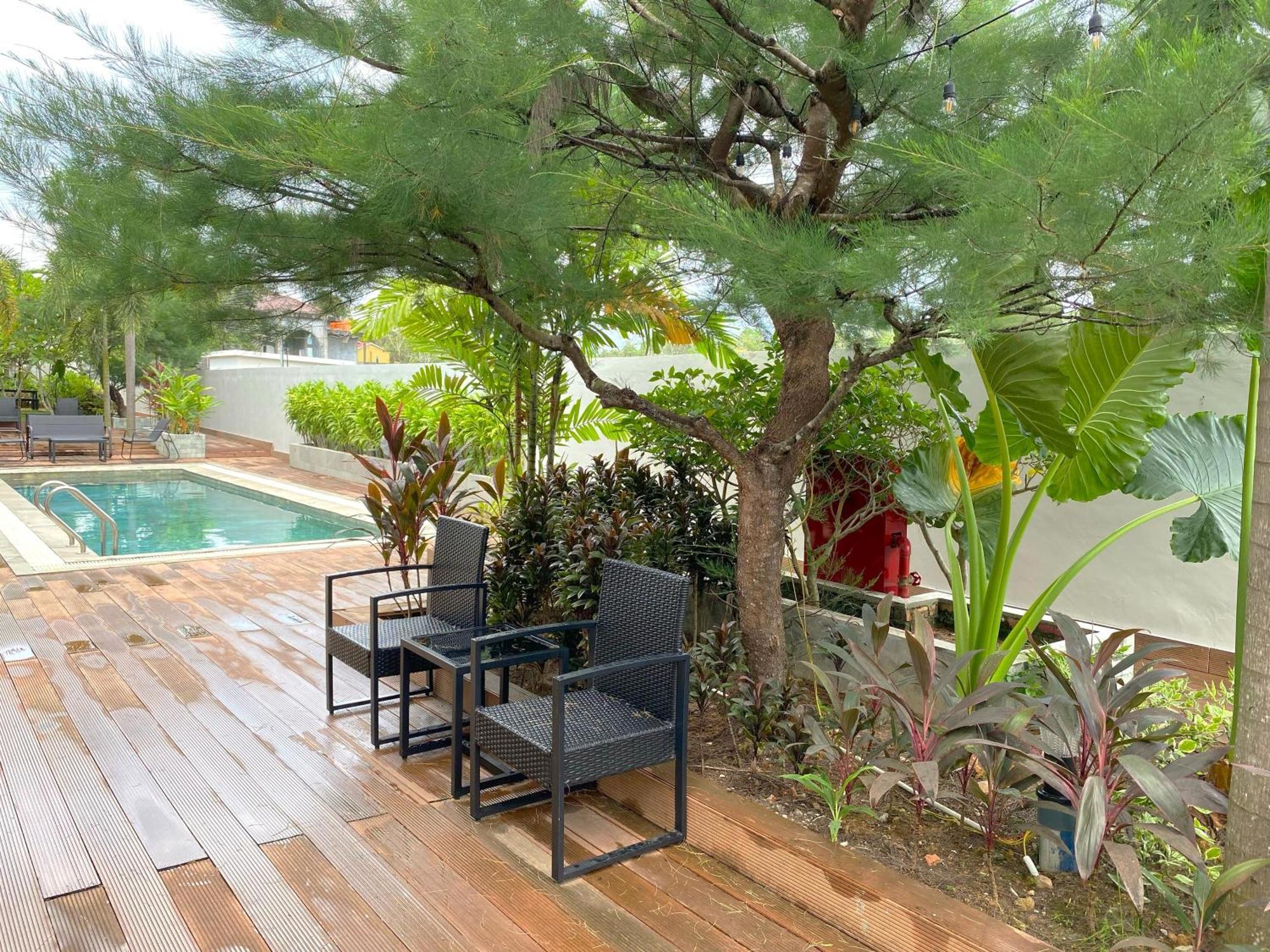 Onyx Hotel & Villa Tanjunguban Luaran gambar