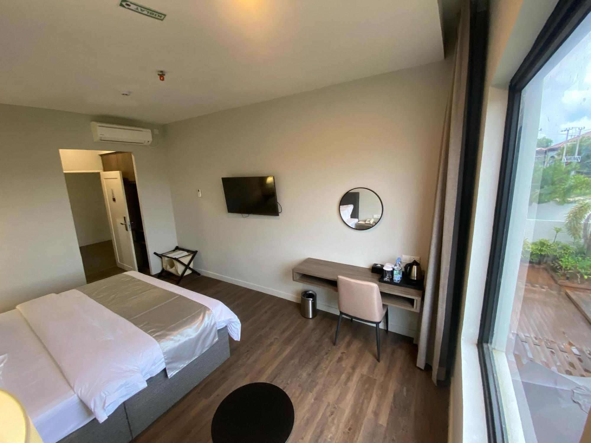 Onyx Hotel & Villa Tanjunguban Luaran gambar
