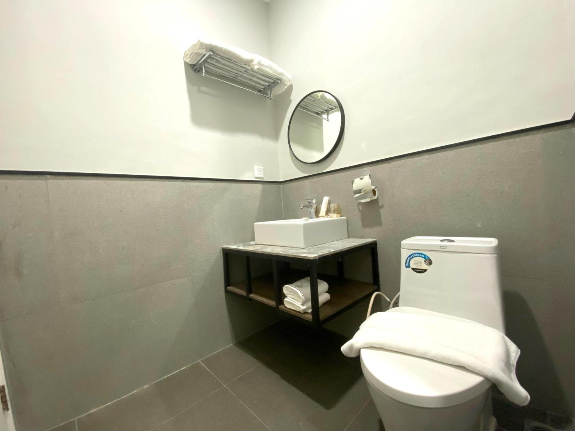 Onyx Hotel & Villa Tanjunguban Luaran gambar