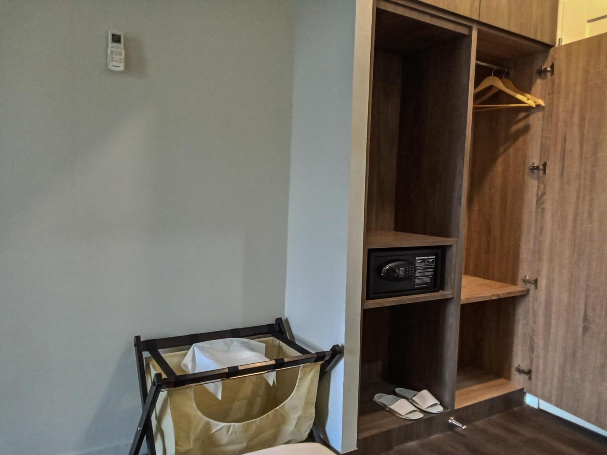Onyx Hotel & Villa Tanjunguban Luaran gambar